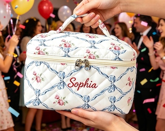 Bridesmaid Makeup Bag, Personalized Cosmetic Pouch, Embroidered Bridal Party Gift, Bachelorette Travel Bag