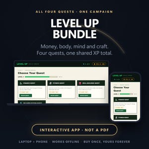 Könnte beinhalten: Ein digitales Level Up Bundle Kampagnen-Set auf einem Laptop- und Smartphone-Bildschirm. Die Benutzeroberfläche zeigt ein Choose Your Quest Menü mit Optionen für Finance, Fitness und Skill-Building. Der Text umfasst All Four Quests, One Campaign, Interactive App, Not A PDF.
