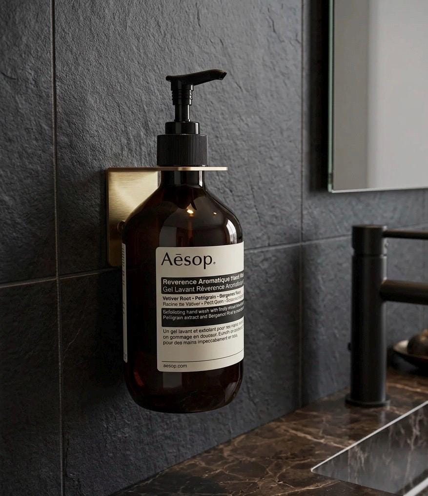 イソップ　専用 Aesop Pump Bottle Dispenser - Etsy