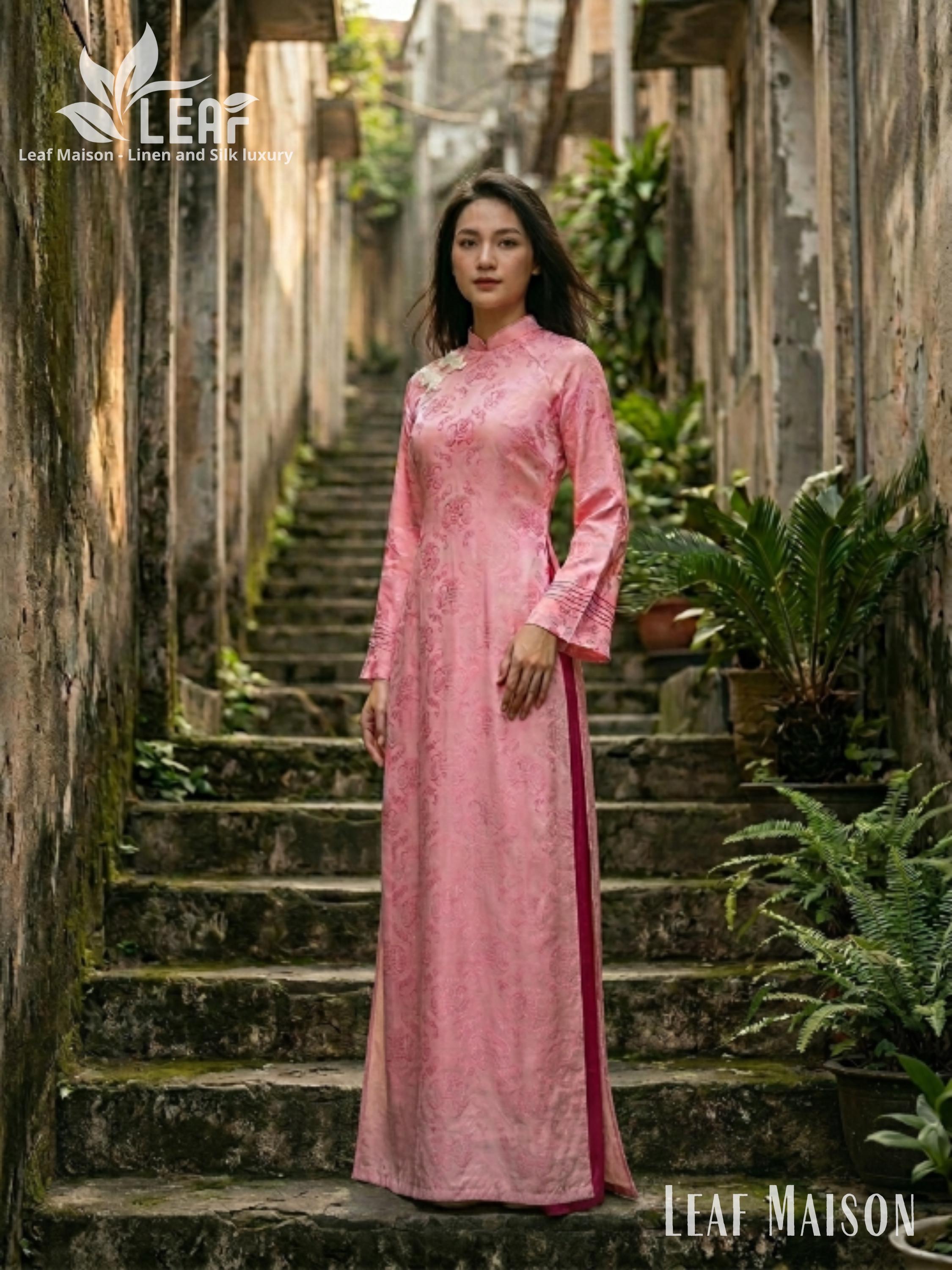 chinese dress ladies Amazon.com: Baby Girls Chinese Traditional New Year Qipao Cheongsam Dress  Dragon Print Sleeveless Princess Dress Summer Dress (Pink, 9-10 Years):  Clothing, Shoes & Jewelry main image 0