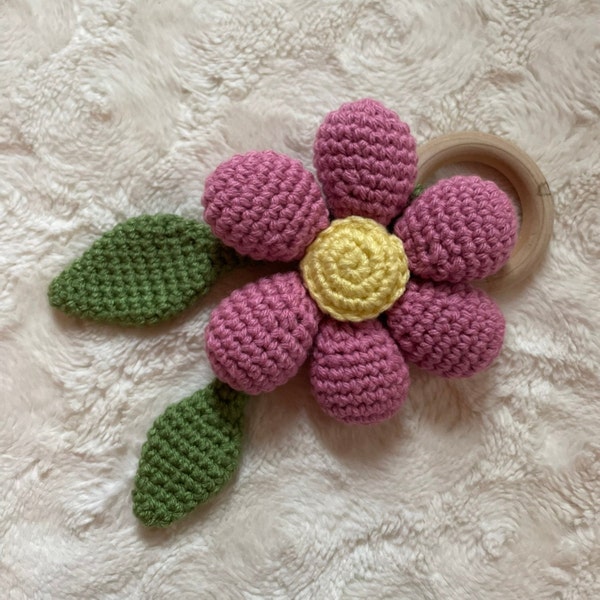 Flower rattle pattern,crochet flower pattern,baby rattle pattern, patron para flor, flower pattern,  PdF amigurumi pattern, amigurumi flower