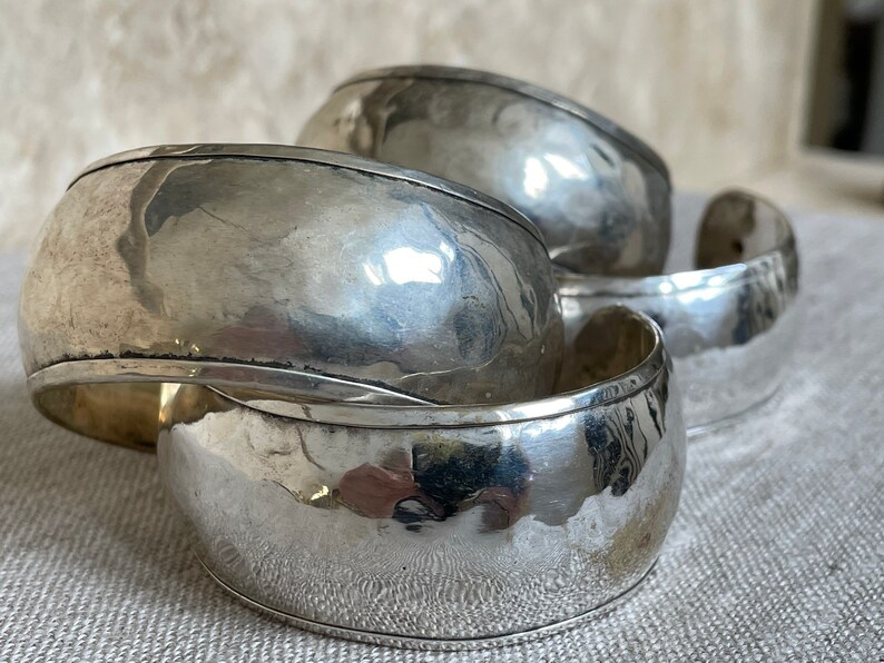 Vintage 1970s Jewelry From India HAMMERED Metal Cuffs BRASS or SILVER 1 Inch Wide New Old Stock