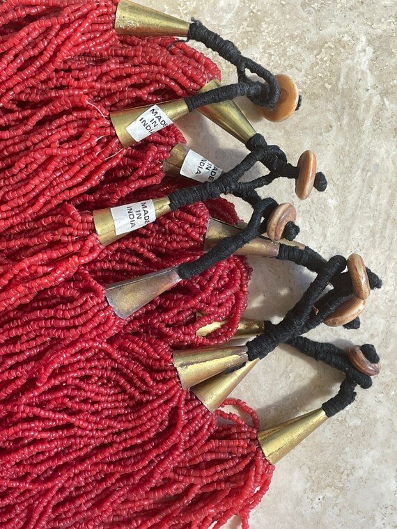 Vintage Red CORAL Glass Seed Bead Necklace BLEMISHE… Gem