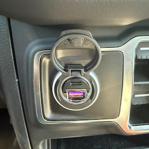 2024+ Jeep Wrangler Gladiator Phone Mount | MagSafe Charging | Dash Friction-Fit Holder | No-Tools Install | TrailMounts imagen 12
