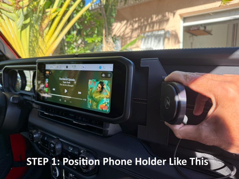 2024+ Jeep Wrangler Gladiator Phone Mount | MagSafe Charging | Dash Friction-Fit Holder | No-Tools Install | TrailMounts imagen 5