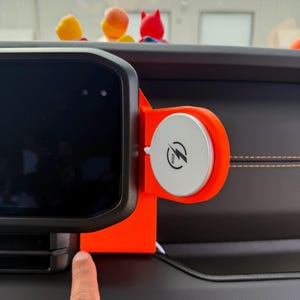 2024+ Jeep Wrangler Gladiator Phone Mount | MagSafe Charging | Dash Friction-Fit Holder | No-Tools Install | TrailMounts imagen 7