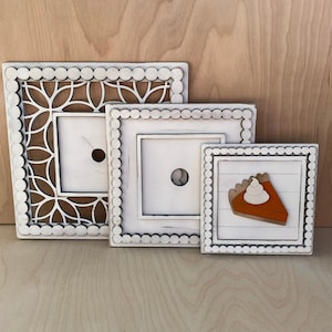 Beaded Trim Interchangeable Sign Holder - Leaning Ladder Signs