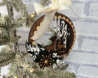 Reindeer Vignette Ornament