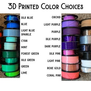 Pode incluir: Uma variedade de cores de filamento para impressora 3D, incluindo amarelo, laranja, vermelho, bord&ocirc;, vermelho seda, azul seda, azul, azul claro com brilho, ciano, menta, verde floresta, verde seda, verde, lim&atilde;o, orqu&iacute;dea, roxo claro, roxo, roxo seda, roxo escuro, rosa seda, rosa claro, ouro rosa, rosa coral, marrom, caf&eacute; seda, prata, carv&atilde;o vegetal seda, preto, branco e branco seda.