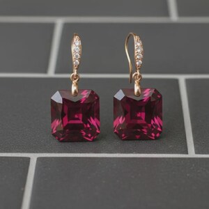 Créoles en or rubis et vermeil, pierre de naissance vintage de juillet