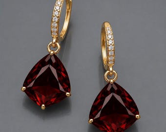 Boucles d'oreilles grenat taille cerf-volant en or massif 14 carats, pendant janvier avec pierre de naissance (16 x 14 mm)