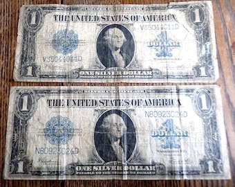 Lot of 2 US Series of 1923 1 Dollar Silver Certificates– Horse Blanket One Dollar Silver Certificates Large Note paper Money Circulated