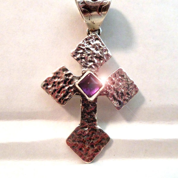 Vintage Nakai Sterling Silver and Amethyst Figure Cross Pendant Necklace Signed Jewelry Accessories