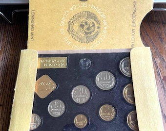 USSR Russia 1980 Leningrad Mint Set OF Coins IN Original Box Unc