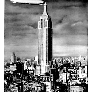 Zeppelin/Empire State Building Picture (1931) 8&quot; x 10&quot; Copyright Panorama Studio, N.Y.