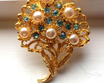 Vintage Antique Sparkling Brooch Pin Light Blue Iridescent Jewel Rhinestones Pearls Flower Bling