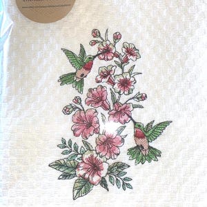 Machine Embroidered "Hibiscus with Hummingbirds" Design Towel/White Hand Towel/Hostess Gift/Waffle Weave Towel/Guest towel/Kitchen Decor