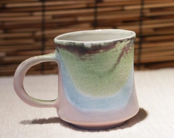 Handgemachte Keramiktasse mit Pastellglasur, Ofen getöpfert, Einzigartige Kaffeetasse