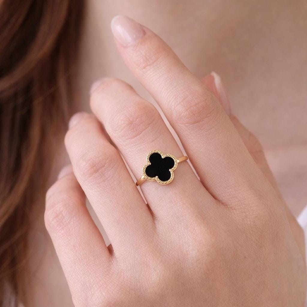 Bague Vintage Argent Massif 925 - Modèle Carré Avec Motif Trèfle - Pièce Unique Et Ancienne