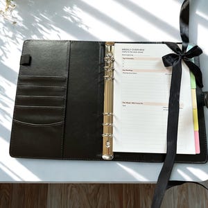 Navulbare A5-planner | Zwarte PU-lederen ringband met 6 ringen | Managerplanner-bijlagen | Filofax®