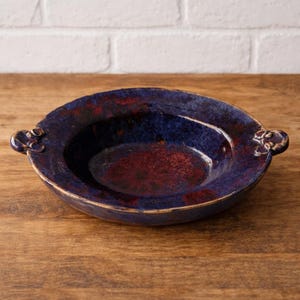 Cuenco vintage de cerámica de estudio firmado — Galaxy Oxblood, esmalte cobalto, arte ovalado de 30 cm