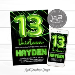 K&ouml;nnte beinhalten: Eine gr&uuml;ne und schwarze Geburtstagseinladung mit der Zahl 13 in Neongr&uuml;n. Die Einladung lautet "dreizehn" und "Bitte feiern Sie mit uns Hayden's Geburtstagsfeier". Die Einladung enth&auml;lt auch Datum, Uhrzeit, Ort und RSVP-Informationen.