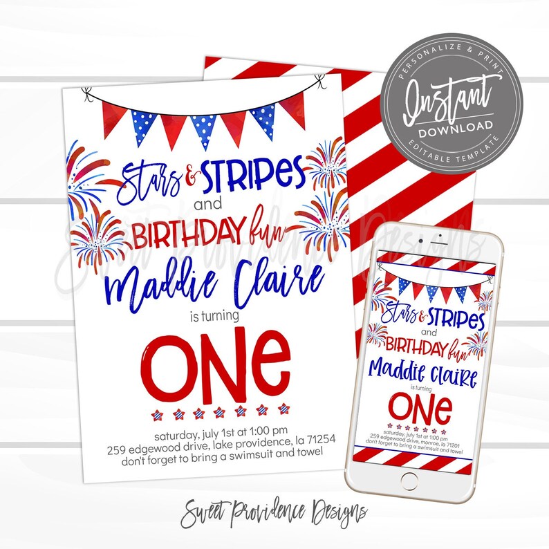 Puede incluir: Una invitaci&oacute;n de cumplea&ntilde;os patri&oacute;tica con el texto "Stars & Stripes and Birthday Fun" en azul y rojo. La invitaci&oacute;n incluye el nombre "Maddie Claire" y el n&uacute;mero "ONE". Un smartphone muestra el mismo dise&ntilde;o.