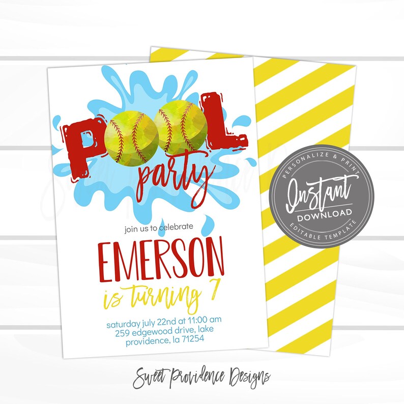 以下が含まれることがあります： 野球をテーマにした白い招待状。「Pool Party」の文字は赤色で、「party」の文字は筆記体です。招待状には「Emerson is turning 7」というテキストとイベントの詳細が含まれています。封筒は黄色と白のストライプです。
