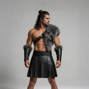 Conjunto de Kilt de Gladiador Viking Masculino em Couro Preto com Ombreiras de Pele - Roupa para LARP