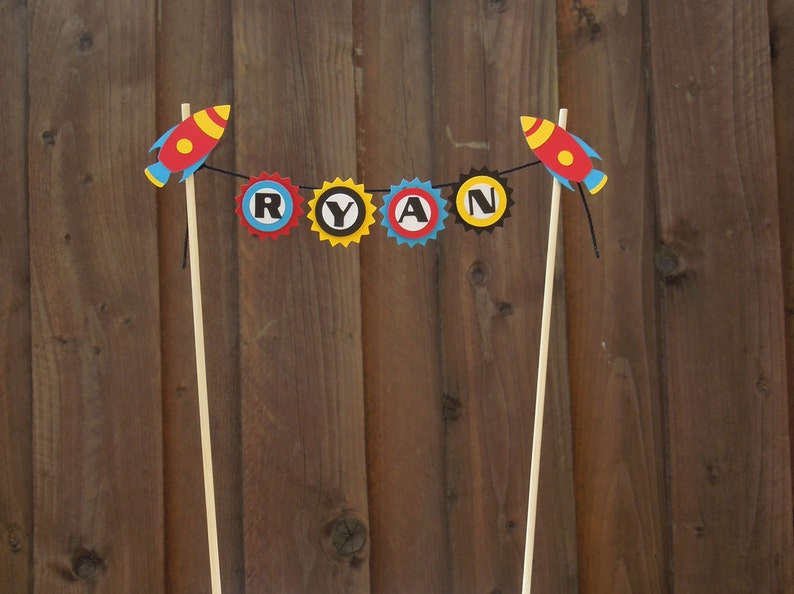 Mini Cake Banner / Bunting Centerpiece for Rocket Spaceship Birthday Party, Personalized image 3
