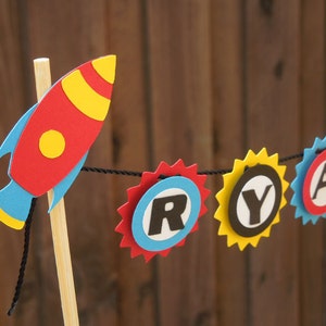 Mini Cake Banner / Bunting Centerpiece for Rocket Spaceship Birthday Party, Personalized image 2