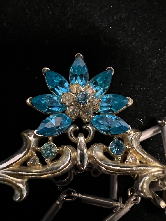 Beautiful unsigned midcentury blue flower choker … - image 3