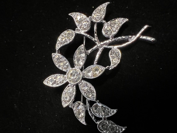 Emmons “Ice Bouquet” rhinestone flower brooch - image 2