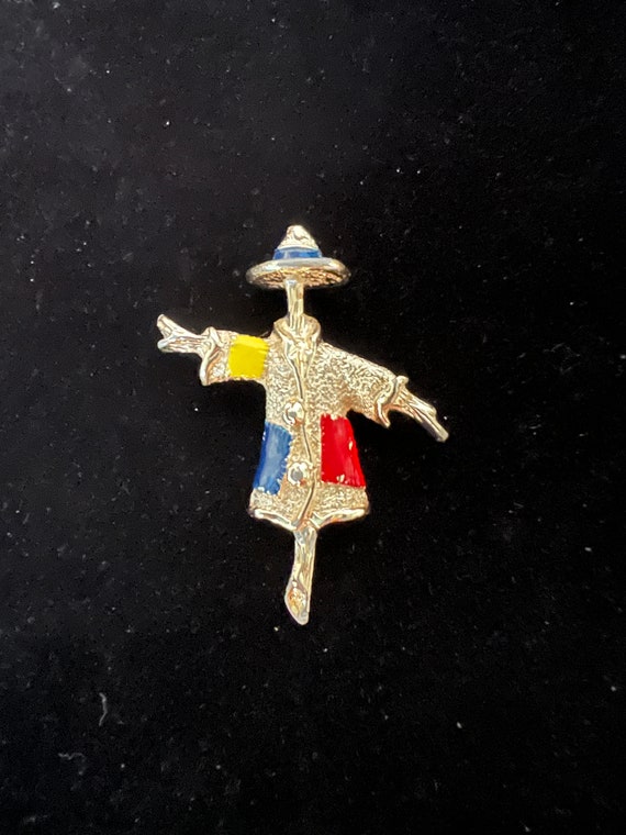 Sarah Coventry 1969 "Patches” scarecrow pin
