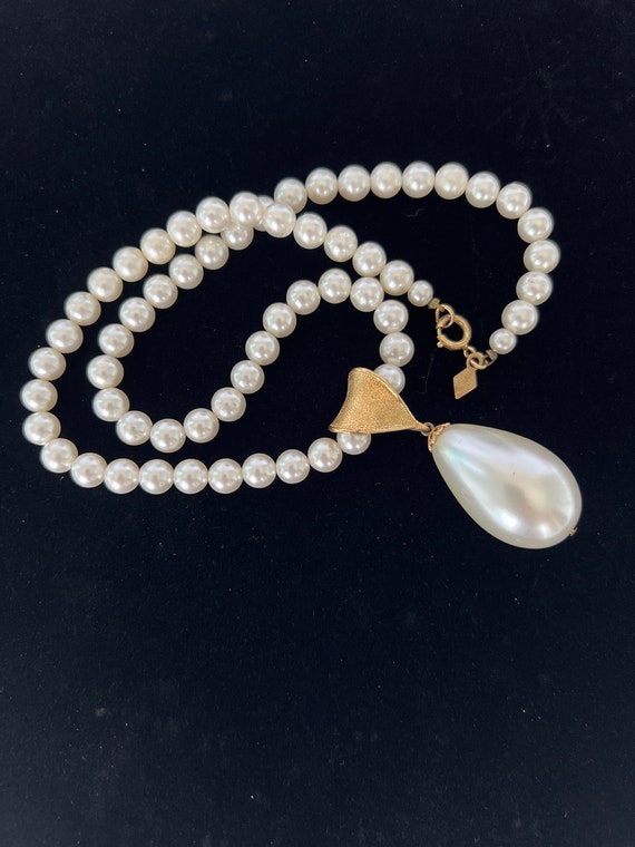 Sarah Coventry 1974 "Pompeii" goldtone faux pearl 