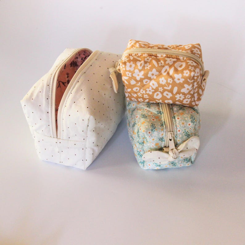PDF zipper pouch pattern in seven different sizes