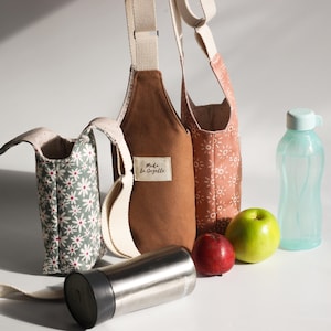 Sewing pattern result: DIY water bottle bag with a flat bottom design for stability.