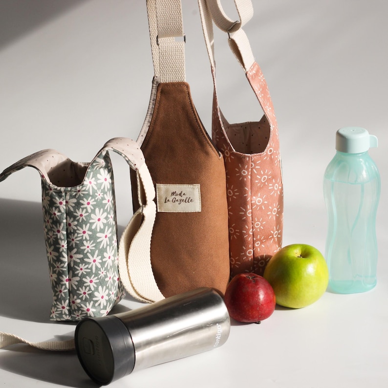 Sewing pattern result: DIY water bottle bag with a flat bottom design for stability.