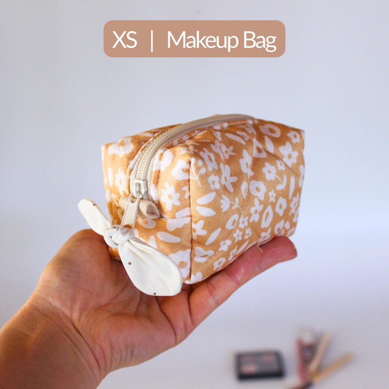 Handmade quilted pouch pattern for gifts and travel