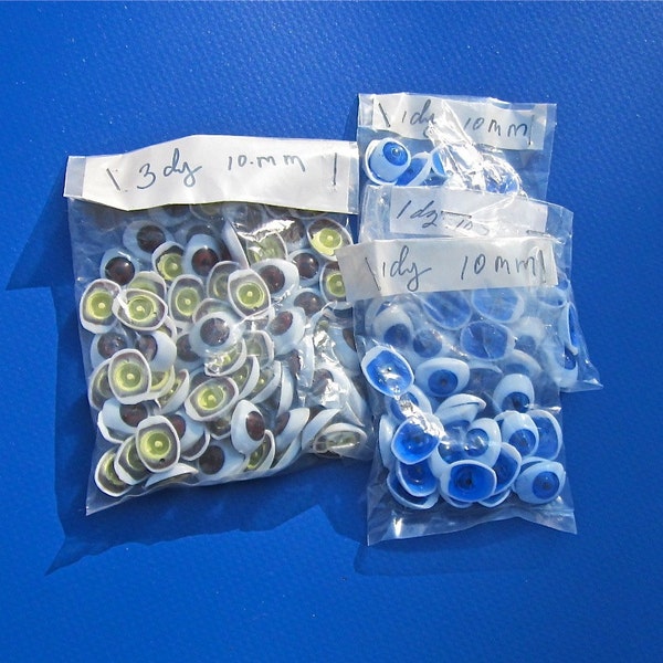 Yeux de poupée, 10 mm, 3 dz. Pr.