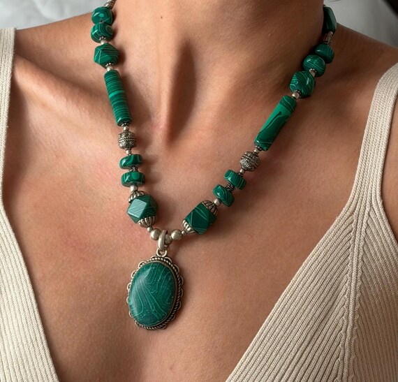 Vintage Malachite Necklace | Protection & Transfo… - image 1