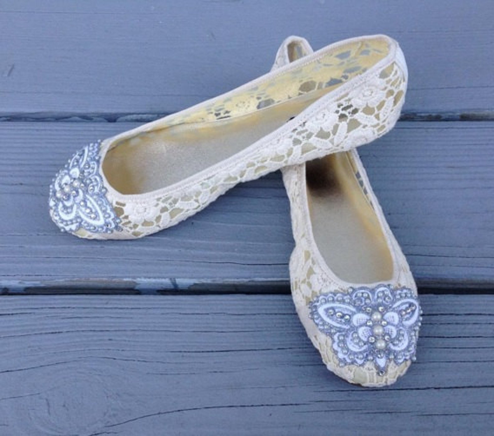 sale - buttercream butterfly lace ballet flat