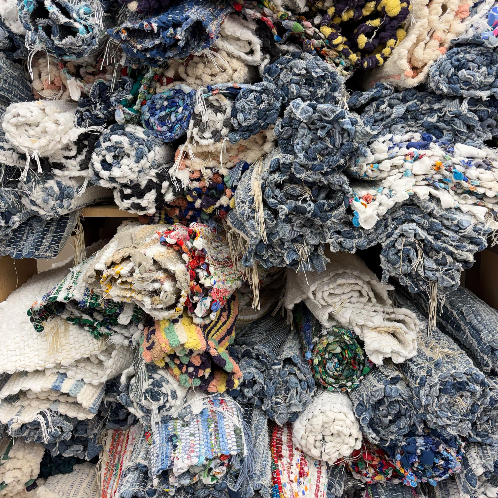 XL - 24-inch-wide Handwoven Rag Rug – Upcycled Area Rug From Donated ...