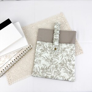Roxy, Medium Book Sleeve, Bible Sleeve, Neutral, Beach, Summer