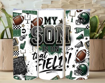 Mi hijo está en ese campo PNG, envoltura para vaso de mamá de fútbol americano, diseño de sublimación de Friday Night Lights, mamá de fútbol americano universitario grunge PNG