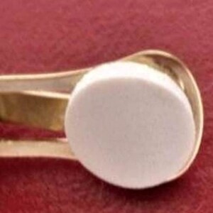 Foam pads for clip hotsell on earrings