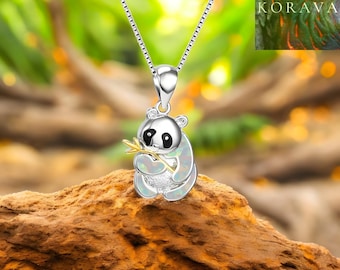 Zilveren panda witte opaal bedelketting, sterlingzilver, schattige minimalistische pandabeer bedel cadeau voor haar, oosterse Chinese dierentuin geïnspireerd op dieren