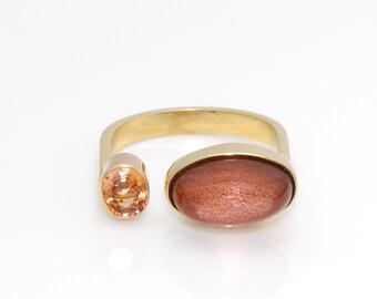 Sunstone Cabochon and Golden Sapphire Statement Ring set in 14K Yellow Gold Handmade OOAK Peachy Pink Sparkle