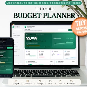 Può includere: Un pianificatore di budget digitale visualizzato sullo schermo di un portatile e di uno smartphone. L'interfaccia presenta uno schema di colori verde scuro e bianco con dati finanziari, grafici e il testo "Ultimate BUDGET PLANNER".