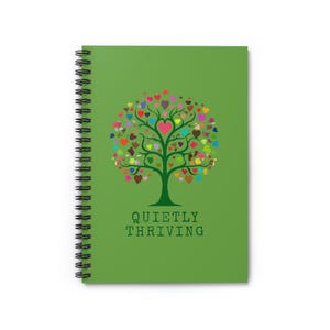 Cuaderno de espiral / Diario rayado "Árbol que prospera silenciosamente"